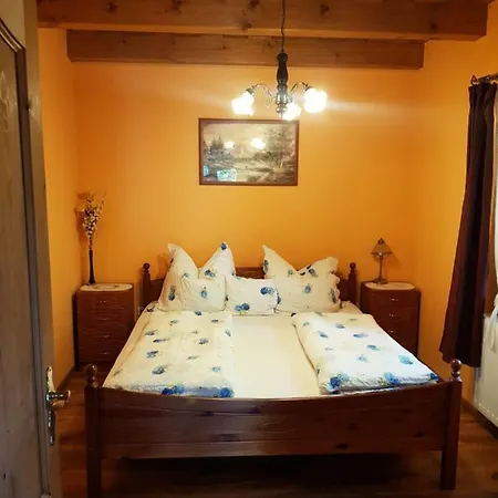 Nagy Vendeghaz Apartment *